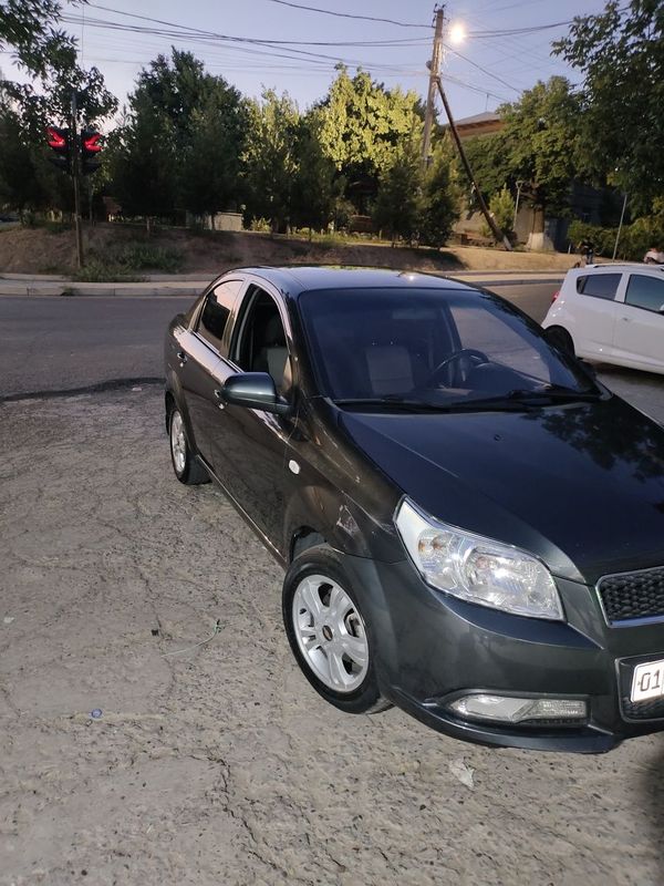 Neksa 3 A/T gazi yuq