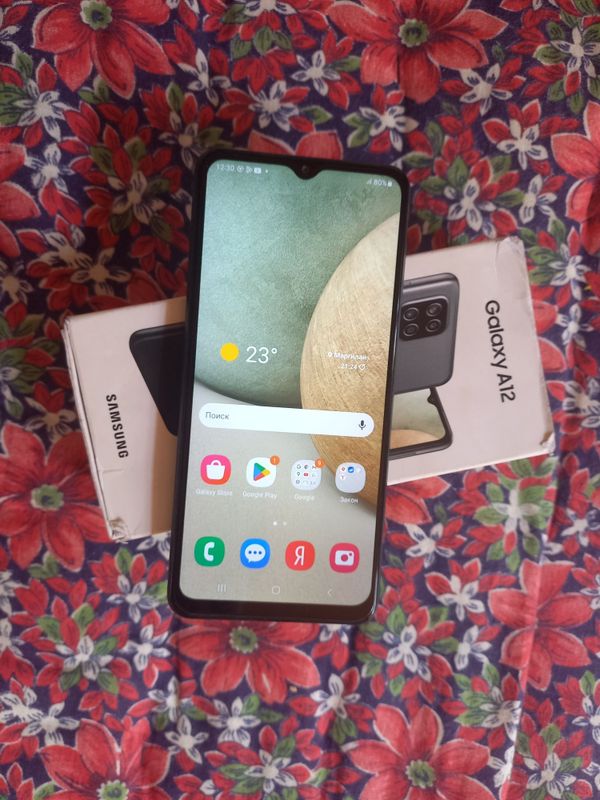 Samsung A12 ideal holati yangi tiniq 32GB hotirasi 2 sim imeyka bo'gan Samsung A12 ideal holati yangi tiniq 32GB hotirasi 2 sim imeyka bo'gan