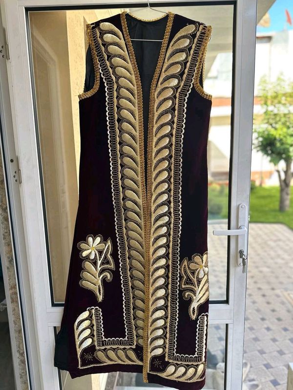 Buxarskiy pewmat xaqiqiysi 400.000 kiyilmagan Buxarskiy pewmat xaqiqiysi 400.000 kiyilmagan