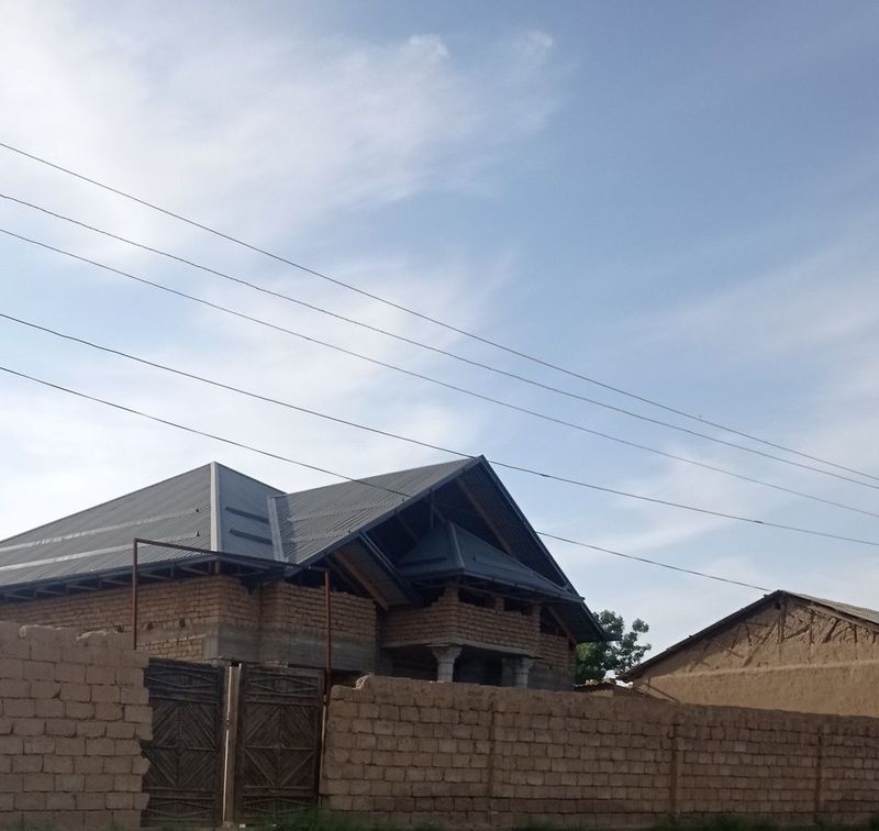 Uchastka Sotiladi Uchastka Sotiladi