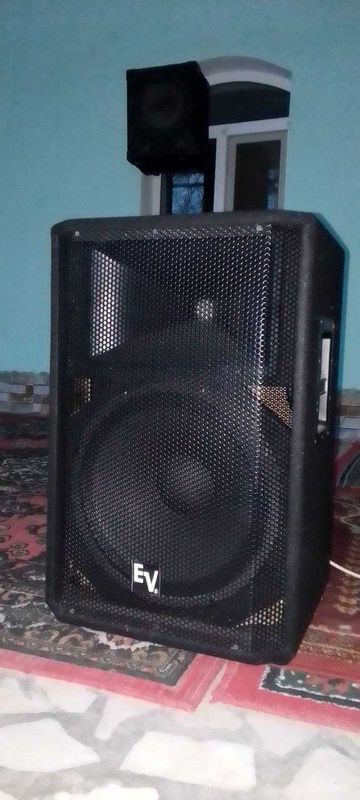 Kalonka electro voice Kalonka electro voice
