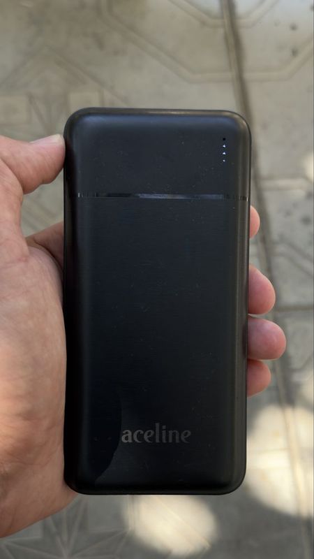 Powerbank 20.000 mach tezda sotiladi. Powerbank 20.000 mach tezda sotiladi.