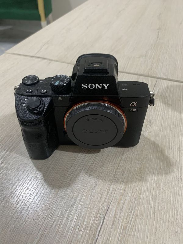 Sony alpha a7 III Body Sony alpha a7 III Body
