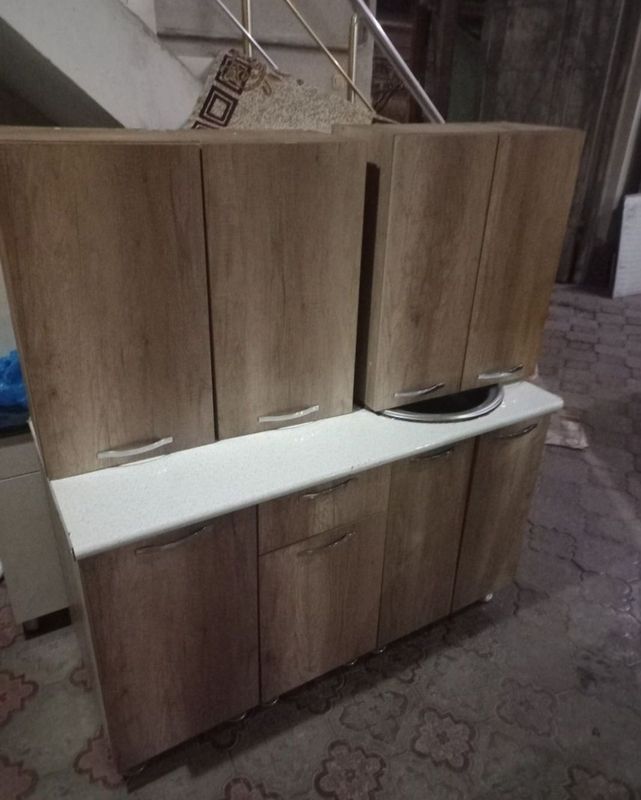 Arzon va sifatli oshxona mebelllari. Arzon va sifatli oshxona mebelllari.