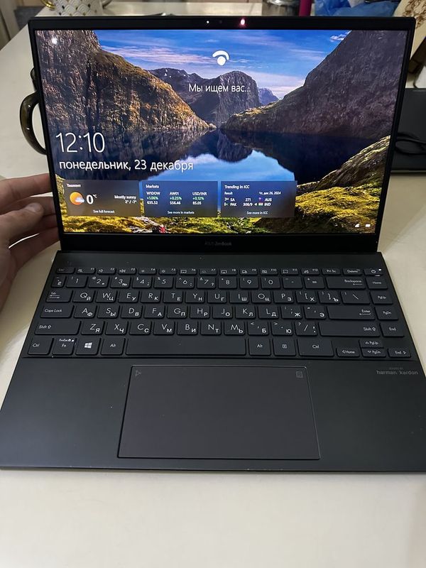 Asus zenbook 13,3 UX325E