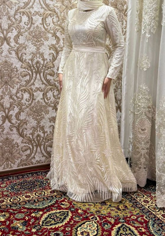 toʻy libosi/Вечернее платье