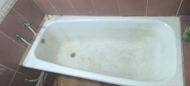 Ванна чугунная срочно