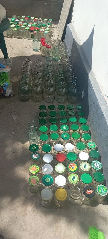 Банки чистые хорошие 1л, 1,5л, 2л, 3л, 0,55, 0,75 Банки чистые хорошие 1л, 1,5л, 2л, 3л, 0,55, 0,75