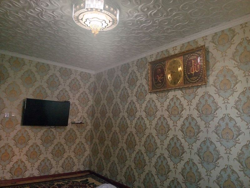 Uy Sotiladi 2 xonali balkon bor padvali bor agarot bor 1 etaj hamma Uy Sotiladi 2 xonali balkon bor padvali bor agarot bor 1 etaj hamma