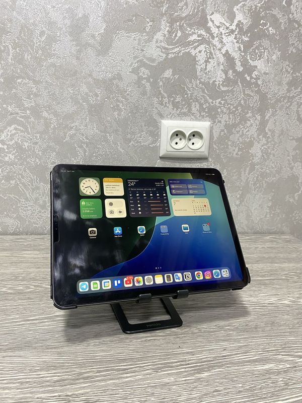 I Pad 11 pro M1 | 128GB | 400$ kami bor I Pad 11 pro M1 | 128GB | 400$ kami bor