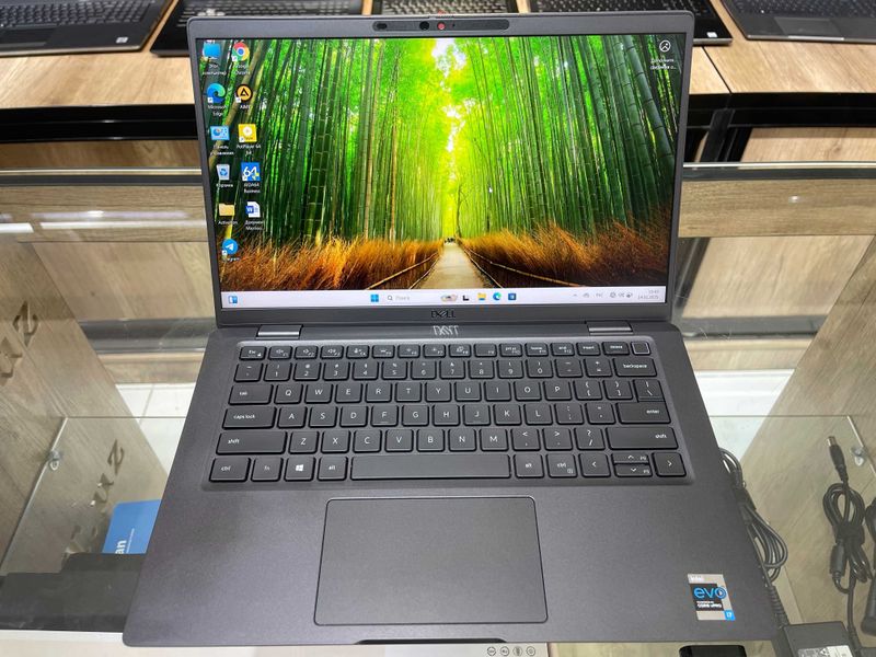 DELL Latitude 7420 Core i7-1185G7 ram 16 Gb ssd 256