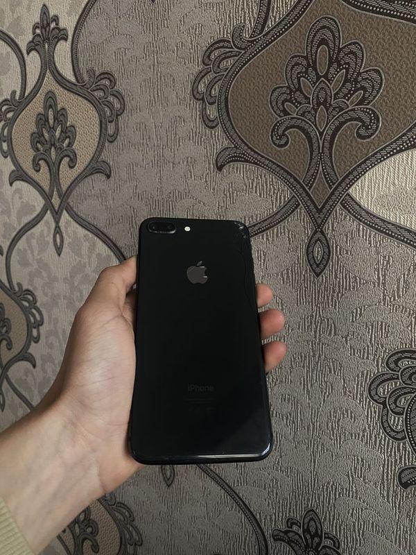 Iphone 8 Plus 64Gb