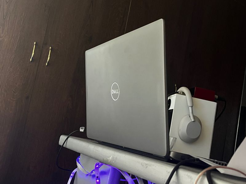 Dell Precision 3590, 64GB RAM, 1TB SSD, Intel Core Ultra 7 155H, RTX Dell Precision 3590, 64GB RAM, 1TB SSD, Intel Core Ultra 7 155H, RTX