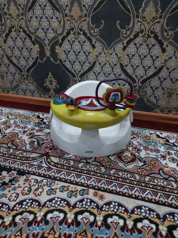 Bolalar uchun utiradigan stul 5 oylikdan foydalansa buladi Bolalar uchun utiradigan stul 5 oylikdan foydalansa buladi