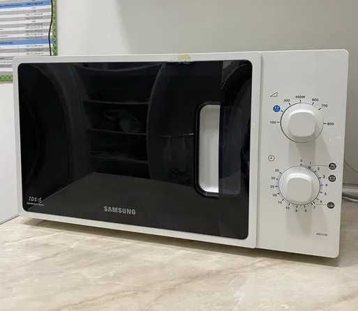 Микроволновая печь SAMSUNG Микроволновая печь SAMSUNG