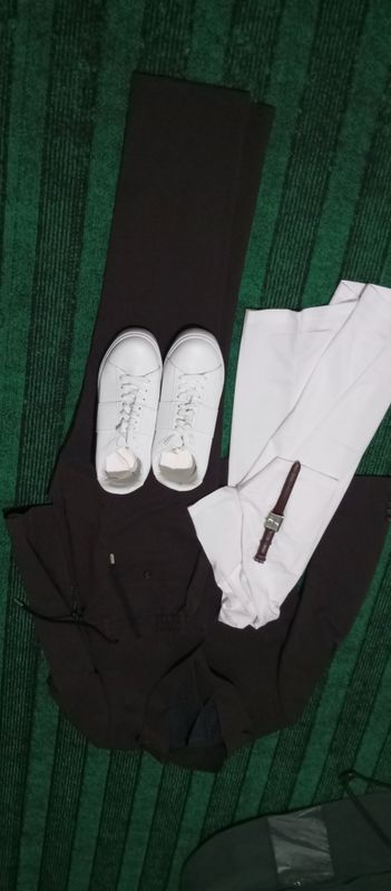 pastdan yuqori kiyimlar toʻplami