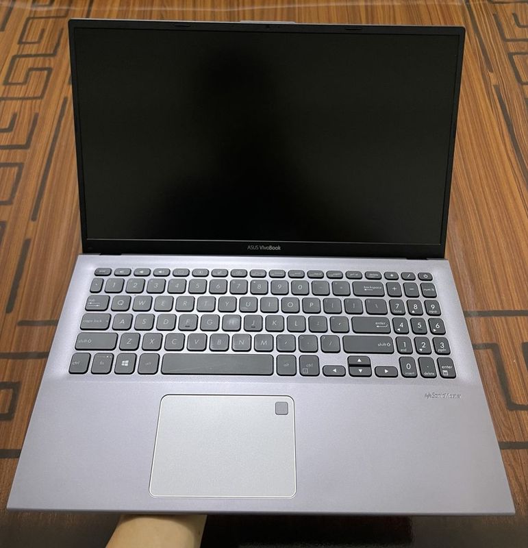 ASUS VivoBook F512J i3-1005G1