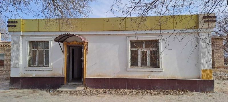 Qongirot tumanida noturar bino bolib tolash sharti bilan sotiladi Qongirot tumanida noturar bino bolib tolash sharti bilan sotiladi