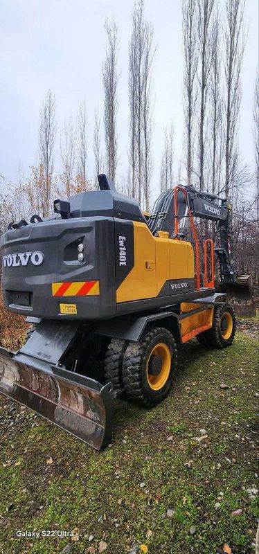 Экскаватор VOLVO EW140E Экскаватор VOLVO EW140E