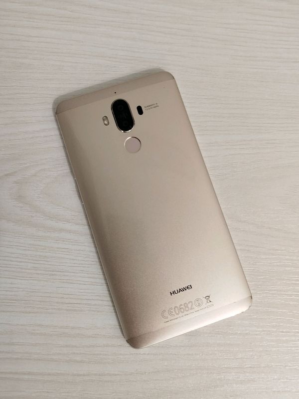 Huawei Mate 9 Huawei Mate 9