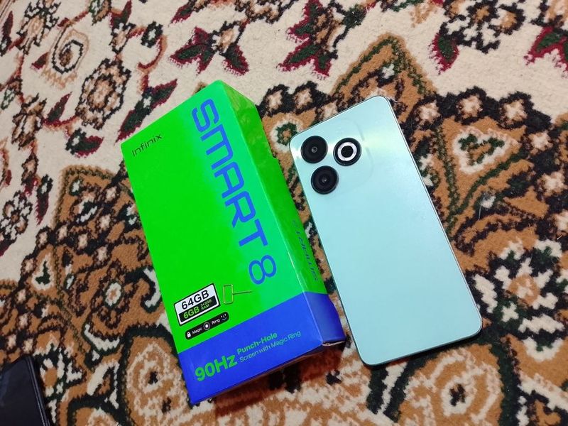 Infinix smart 8 sotiladi