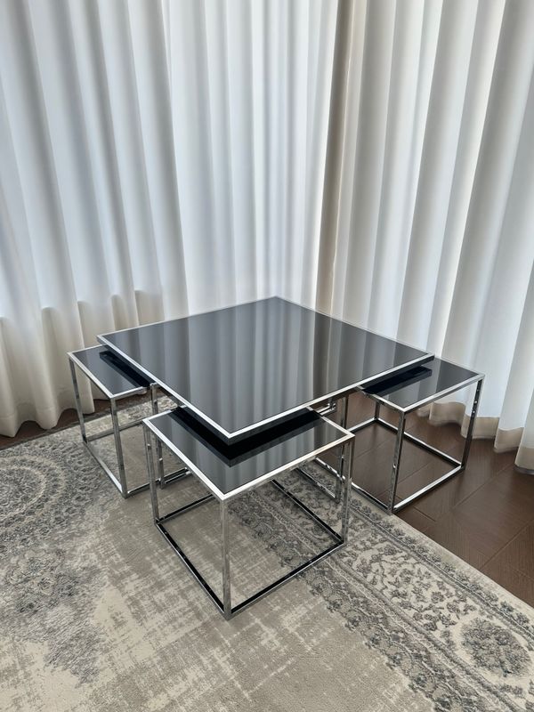 Продам Журнальный столик 5в1 90x90см