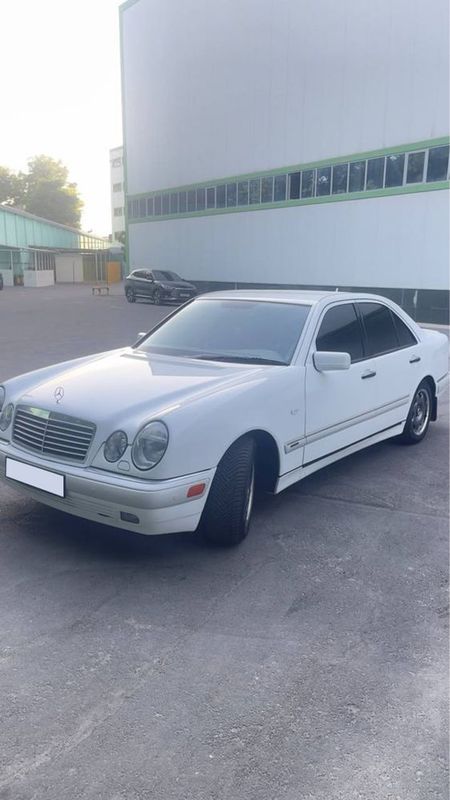 Mercedes benz w210 Mercedes benz w210