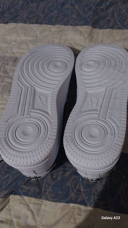 Новые Nike air force Новые Nike air force