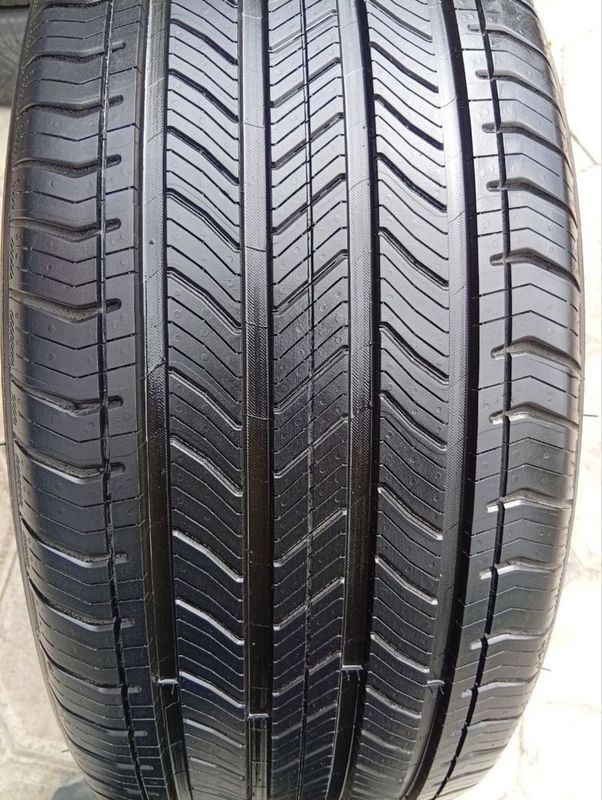Michelin primacy all season 245/45R19 BYD HAN Michelin primacy all season 245/45R19 BYD HAN