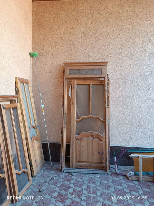 Окно и двери б/у не дорого самовывоз Окно и двери б/у не дорого самовывоз