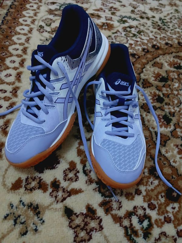 ASICS GEL-ROCKET 9 ASICS GEL-ROCKET 9