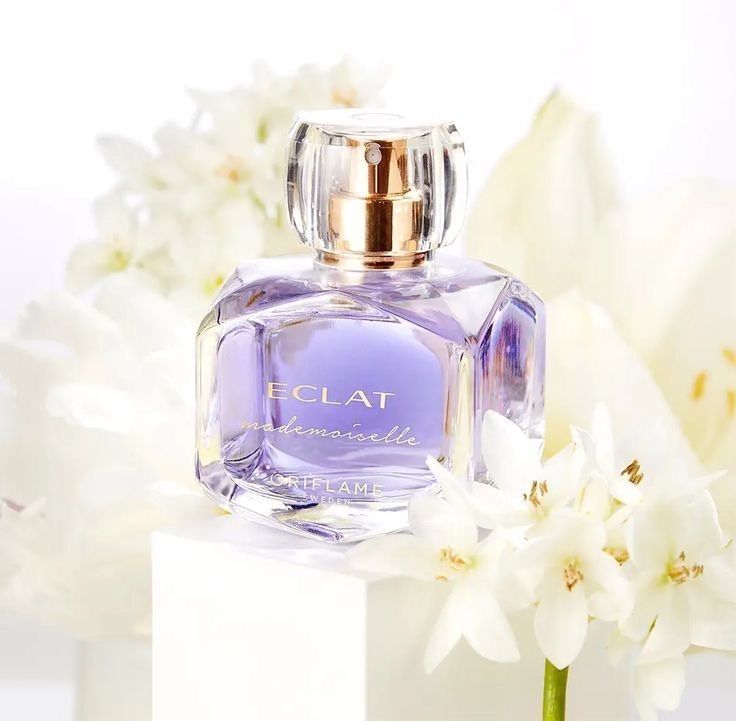 Туалетная вода Eclat Mademoiselle, 50 ml Туалетная вода Eclat Mademoiselle, 50 ml