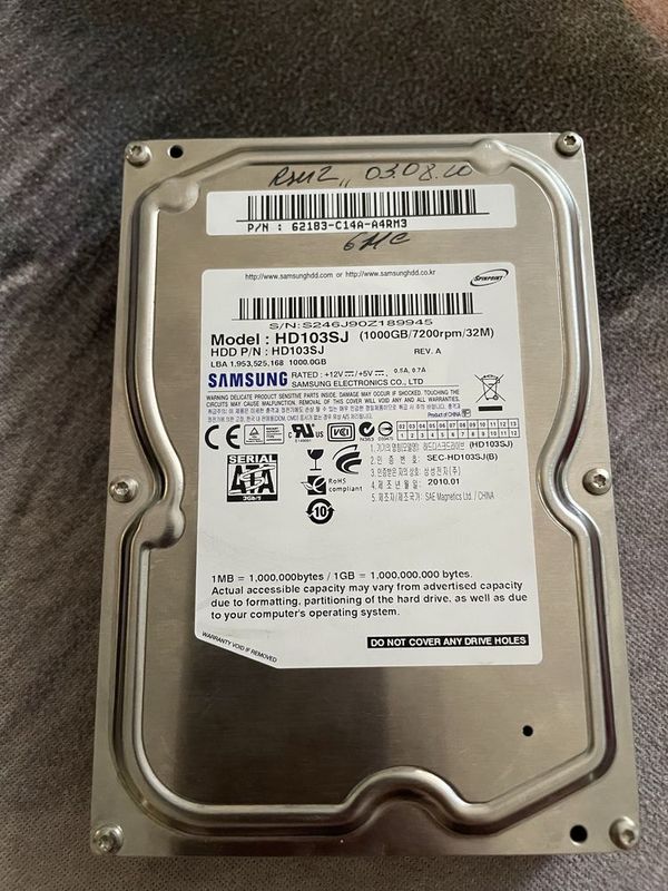 Продаётся жёсткий диск 1 TB Продаётся жёсткий диск 1 TB