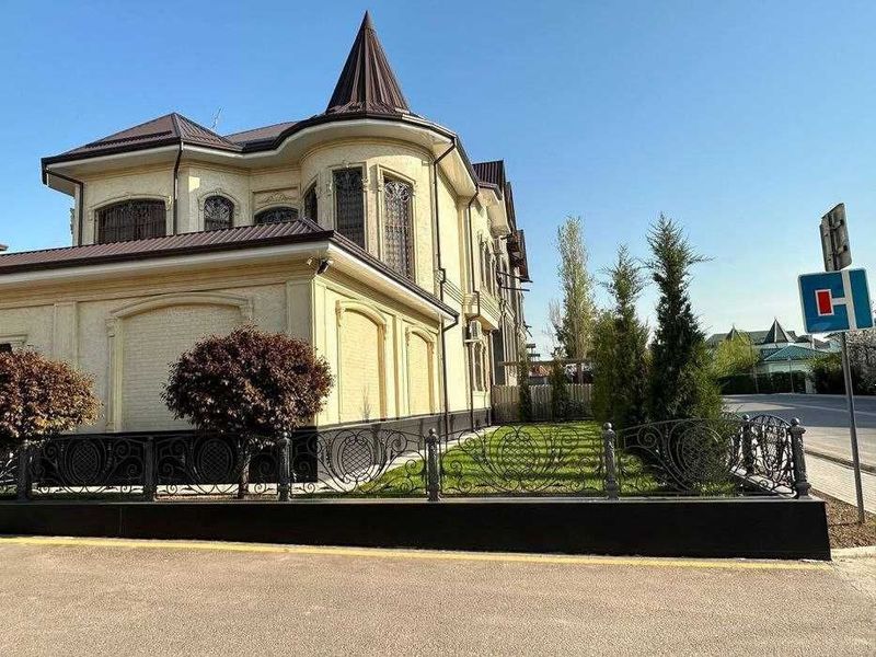 Продается евро дом 400 кв.м на Никитина Продается евро дом 400 кв.м на Никитина