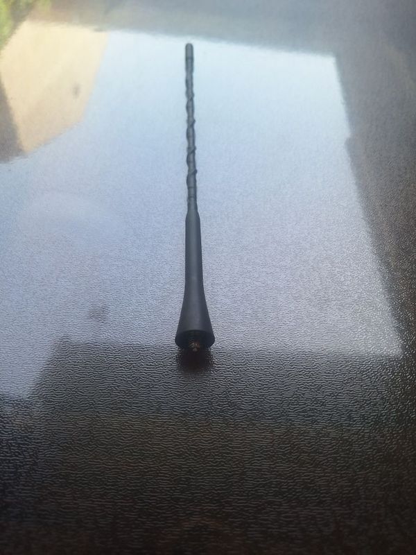 Tracker 2 antena yangi Tracker 2 antena yangi