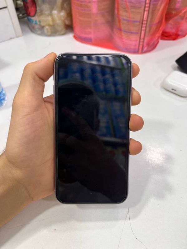 Pradayotsa 11 128gb srochna Pradayotsa 11 128gb srochna