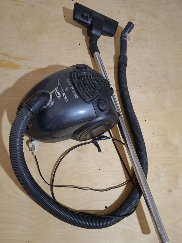 LG turbo 1500W.. LG turbo 1500W..
