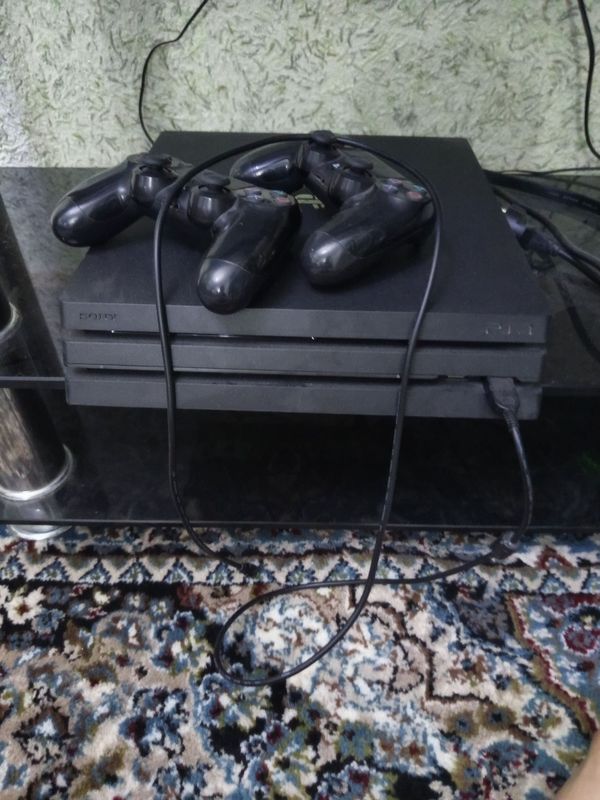 Продается playstation 4