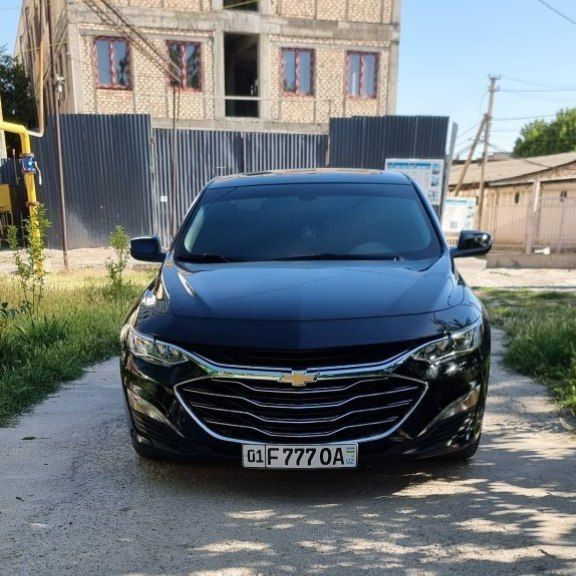 Malibu 2 primer qora. Toza kraskasi Malibu 2 primer qora. Toza kraskasi