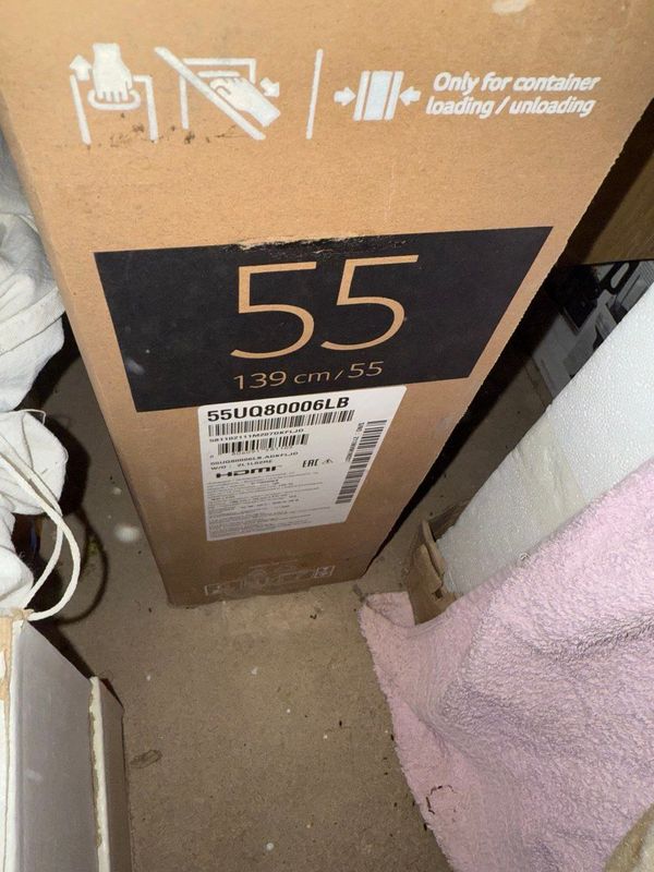Телевизор LG 55UQ80006LB (55") Телевизор LG 55UQ80006LB (55")