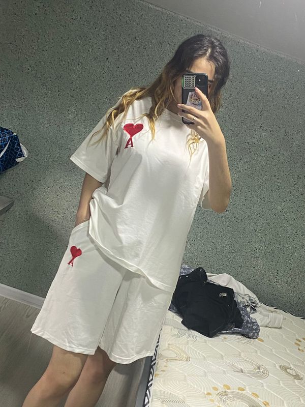Шорти с футболкой Шорти с футболкой