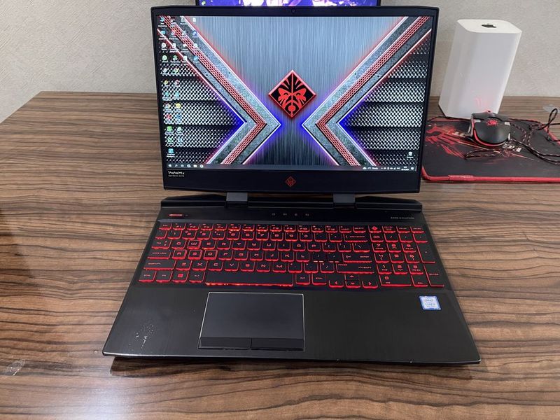 * HP OMEN 15 Gamers PC core i5 8-го поколения игровой ноутбук из США