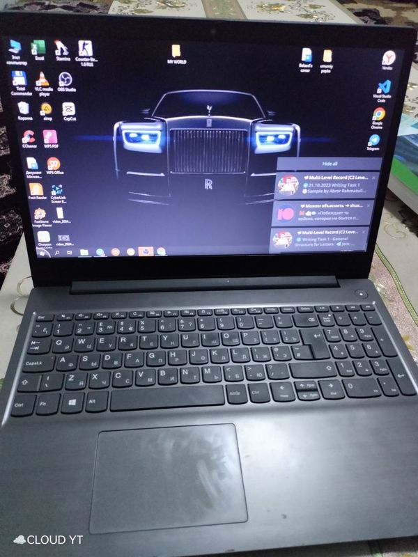 Noutbuk LENOVO core i3