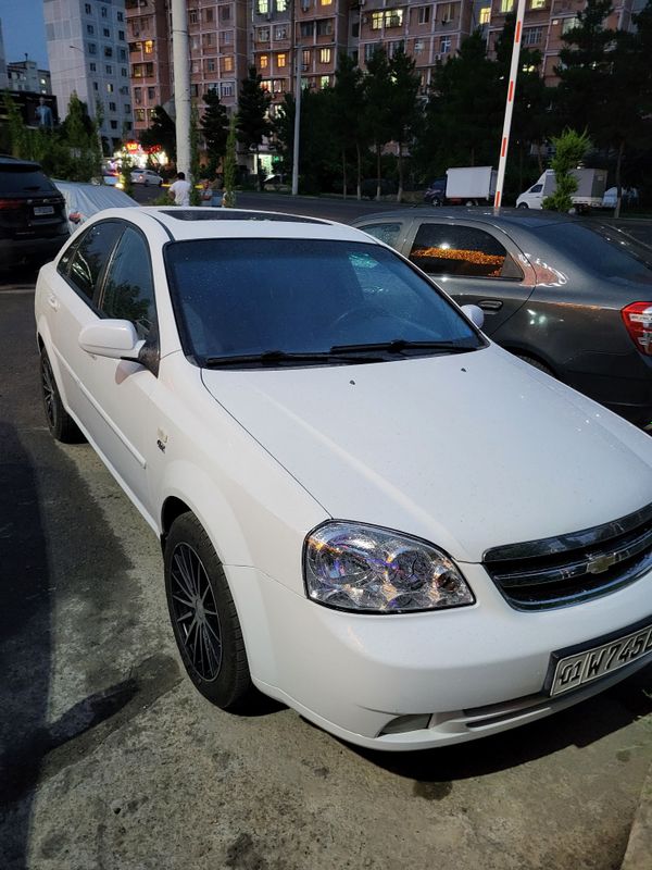 Chevrolet lacetti 1.8 Chevrolet lacetti 1.8