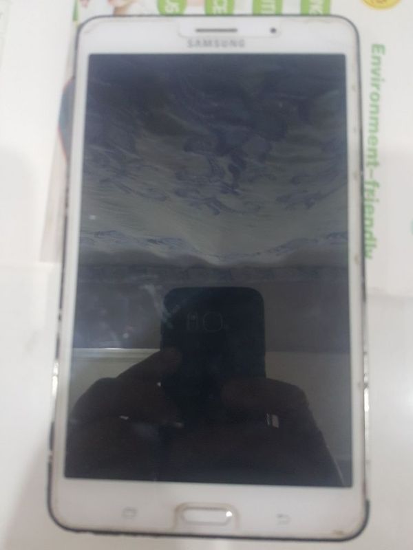 Samsung galaxy tab 4 сатилади праграмма кетген баска калган жери сау Samsung galaxy tab 4 сатилади праграмма кетген баска калган жери сау