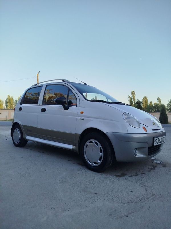Matiz best 2010 srochna sotiladi Matiz best 2010 srochna sotiladi