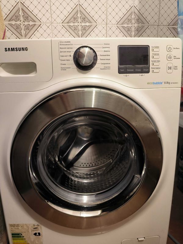 Стиральная машина Samsung ecobubble 8кг Стиральная машина Samsung ecobubble 8кг