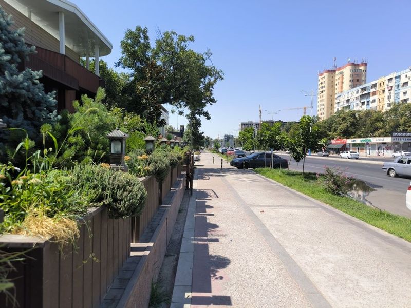 Сдаётся в аренду офис в доль дороги