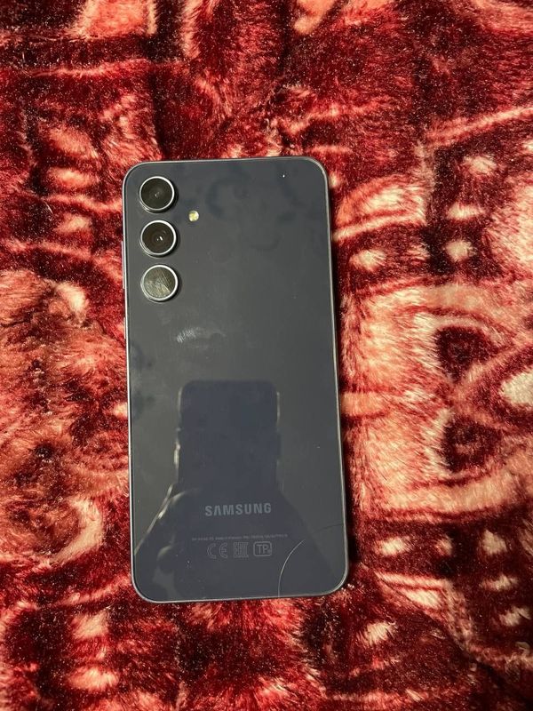 Samsung a 35 128 tali pachti yengi