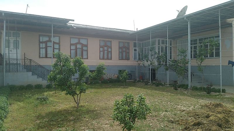 Сотилади 8 сот участка